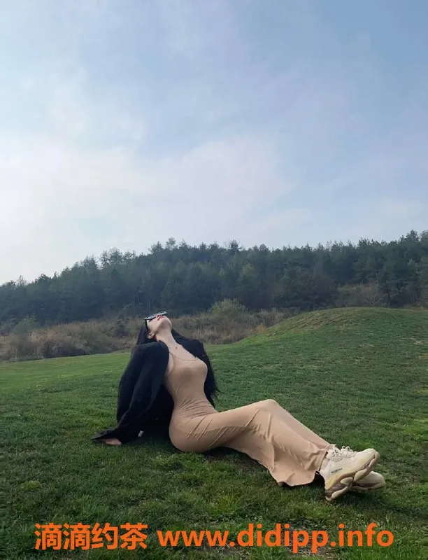 厦门楼凤-湖里五缘湾乔思情，御姐身材大长腿！