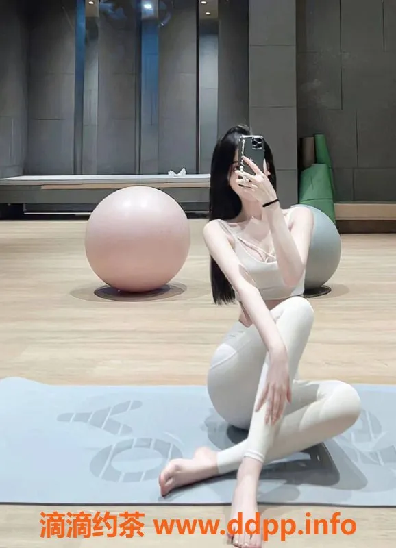 广州楼凤-越秀甜笑笑御姐，10P超值体验！