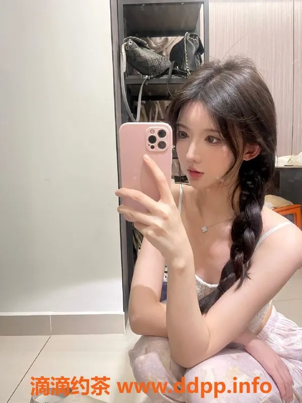 广州楼凤资源信息,天河嫩妹柳岩，8P鸳鸯浴夜课精彩体验