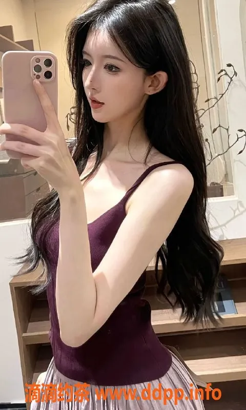 广州楼凤-天河嫩妹柳岩，8P鸳鸯浴夜课精彩体验