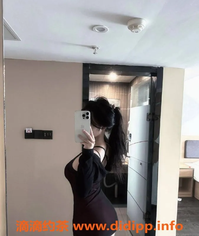 广州楼凤资源信息,白云嫩妹宝贝，体验只需800元