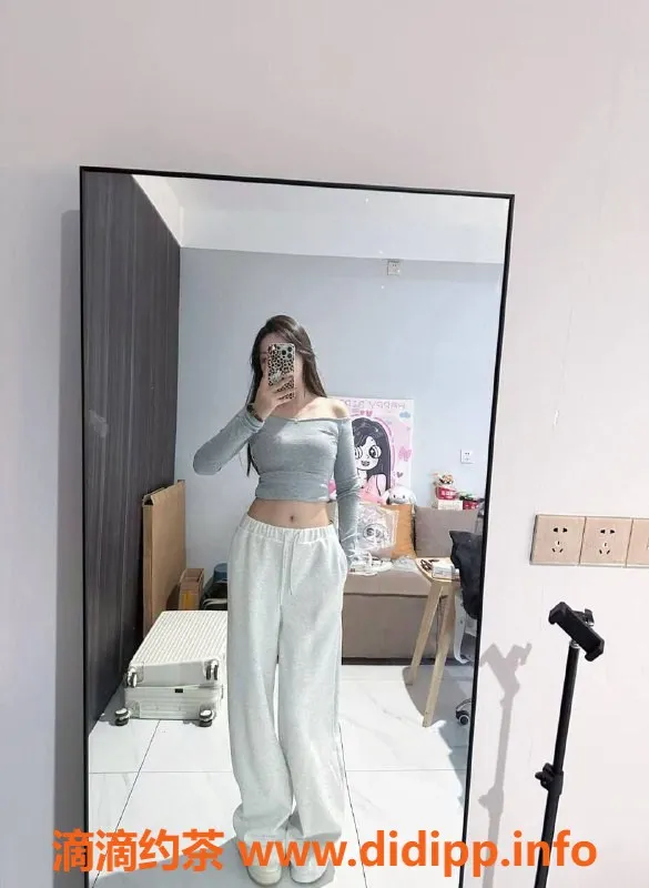 西安楼凤-高新荟荟，服务评分8.41，颜值8.17