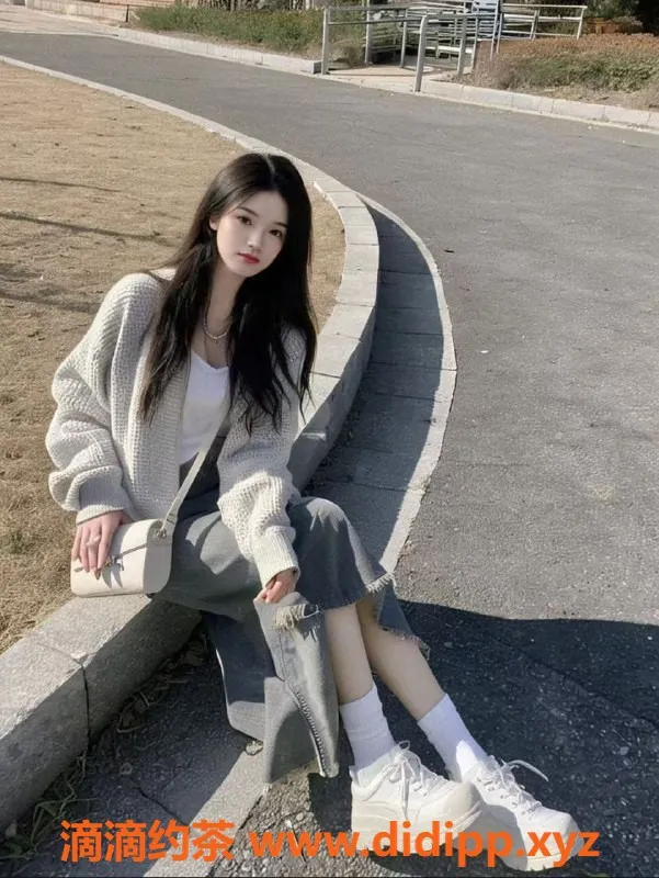 深圳楼凤-南山雨洆，700p享受精致服务