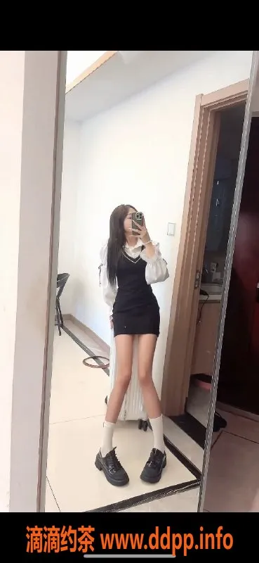 成都楼凤资源信息,武侯04小甜甜 C罩杯嫩妹 服务价800/1400