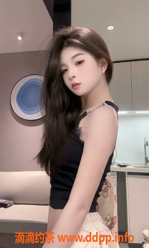 广州楼凤资源信息,白云嫩妹舞舞，8P夜课舌吻体验