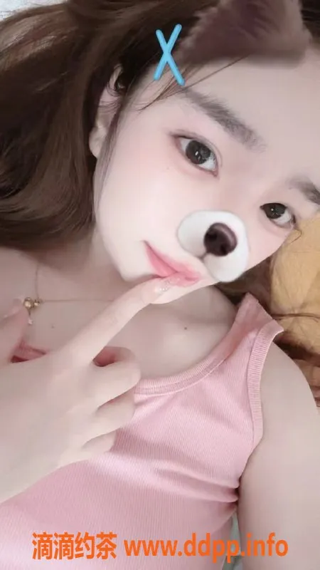 广州楼凤-荔湾区湫湫，21岁少女，450元体验40分钟