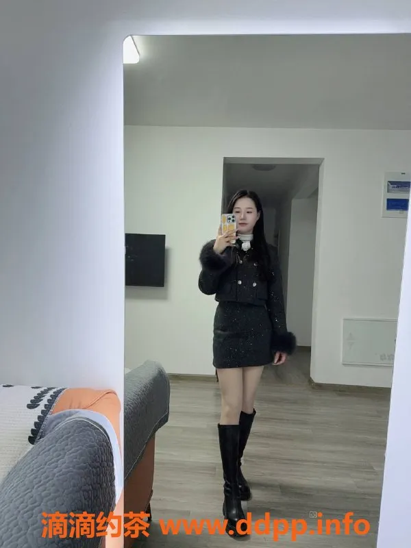 杭州楼凤资源信息,富阳御姐泡芙，热情上门服务！