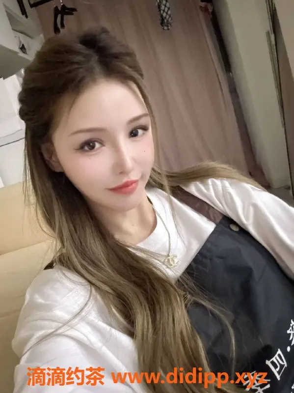 杭州楼凤资源信息,余杭御姐Baby，巨乳服务，让你体验不一样的快感！