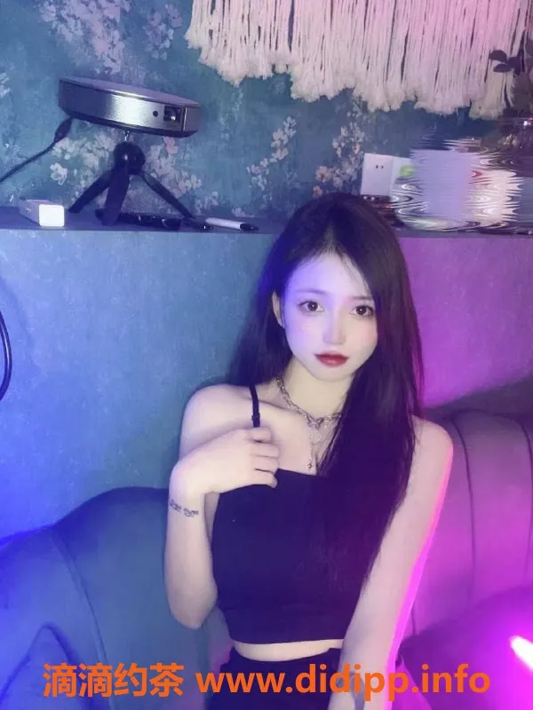 广州楼凤资源信息,白云御姐柒柒，夜课舌吻体验只需8P