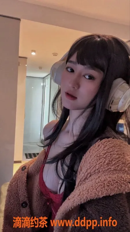 广州楼凤-海珠嫩妹荔枝 4P双飞服务