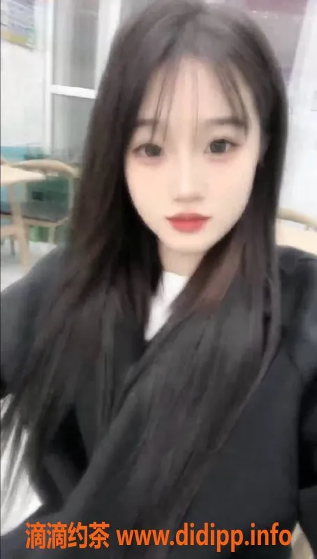 杭州楼凤-萧山区23岁小久，身高163cm，甜美声音服务好