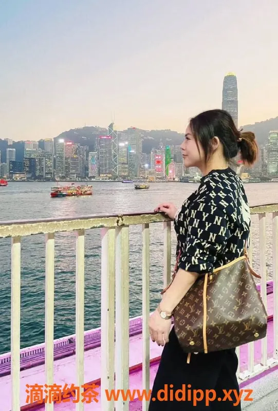 深圳楼凤资源信息,南山伊娜，甜美可人，尽享优质服务