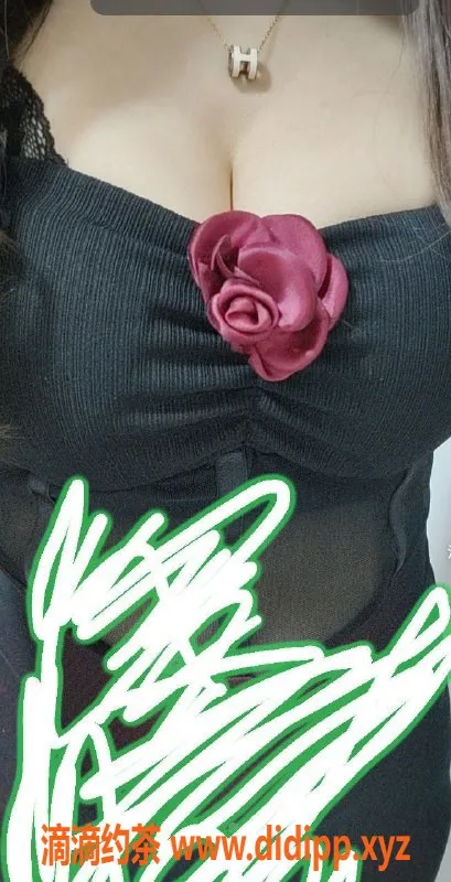 昆明楼凤-盘龙区月月，口交、车震服务只需500元起