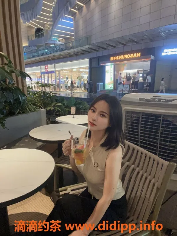 深圳楼凤资源信息,南山子雯，高颜值900起，服务丰富，口碑极佳