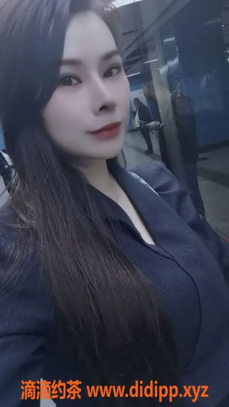 广州楼凤资源信息,荔湾轩轩私密服务，课费400p，600pp