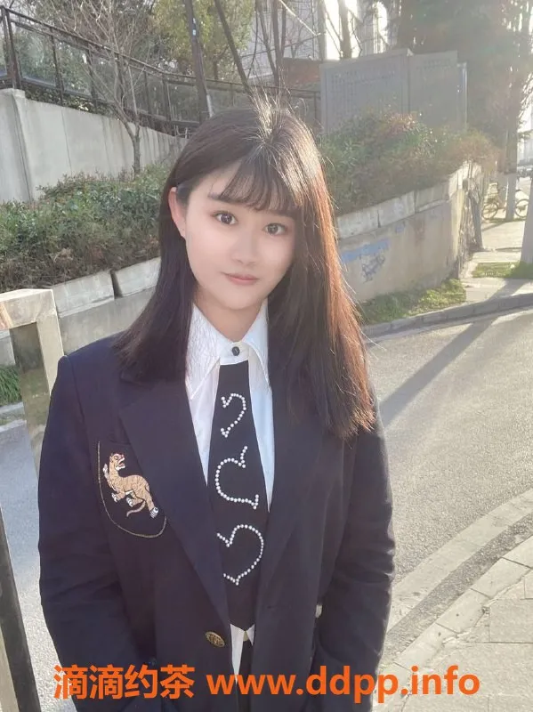 合肥上门服务-米其林美甲师，24岁162cm，800元起服务