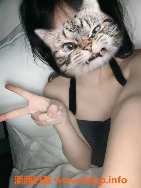 成都楼凤资源信息,成都豆豆，160身高，80体重，颜值出众，700元体验