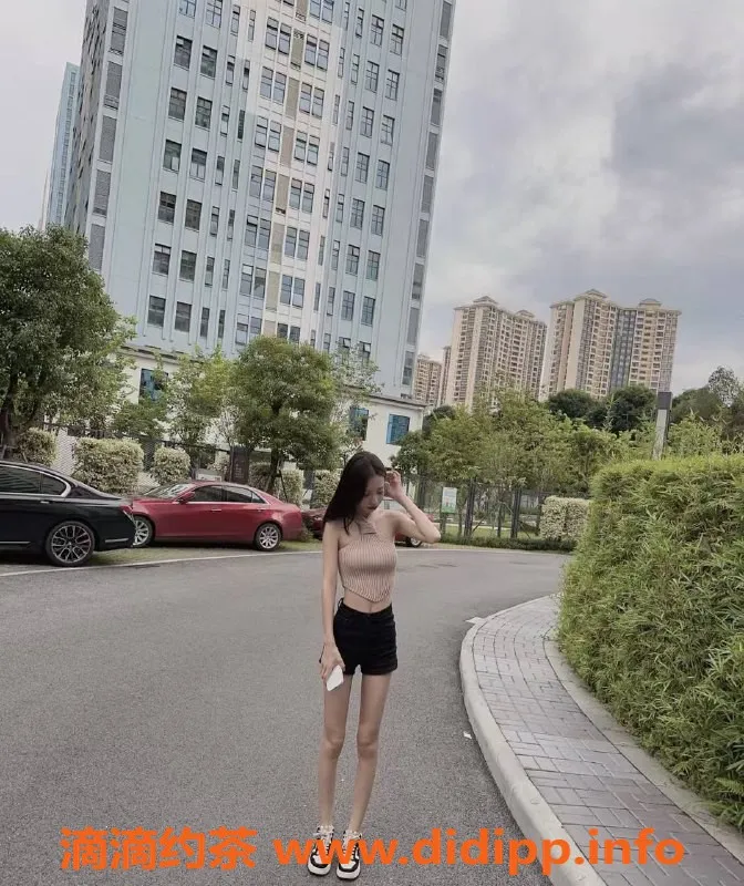 杭州楼凤资源信息,拱墅嫩妹小宝，1000元起享舌吻服务