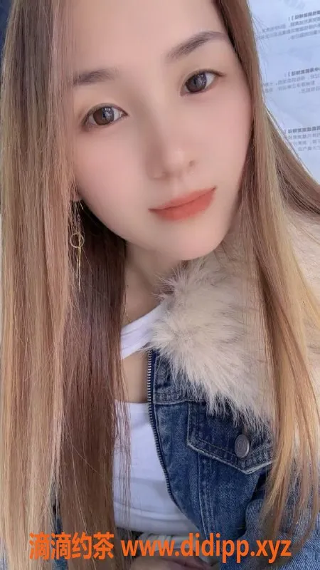 厦门楼凤-集美少妇欢欢，身材不错，快餐240元