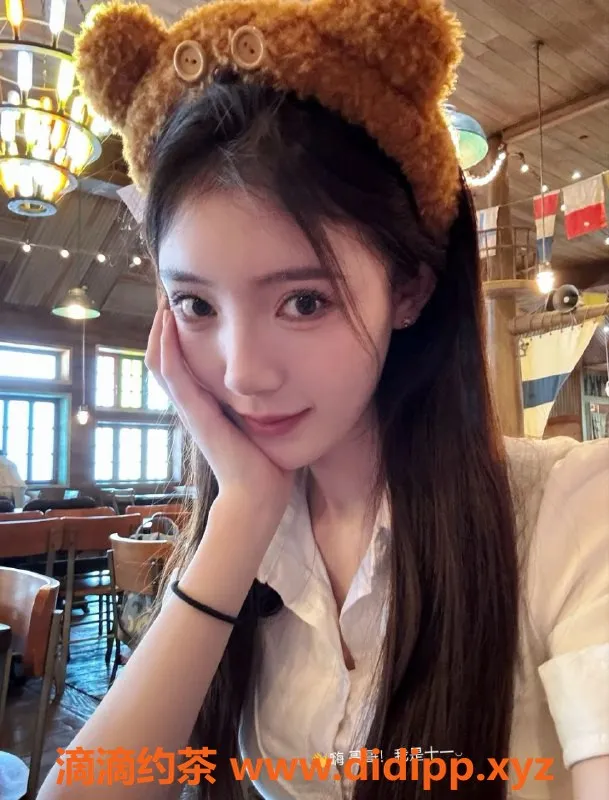 广州楼凤-天河御姐十一，魅力大胸13P服务