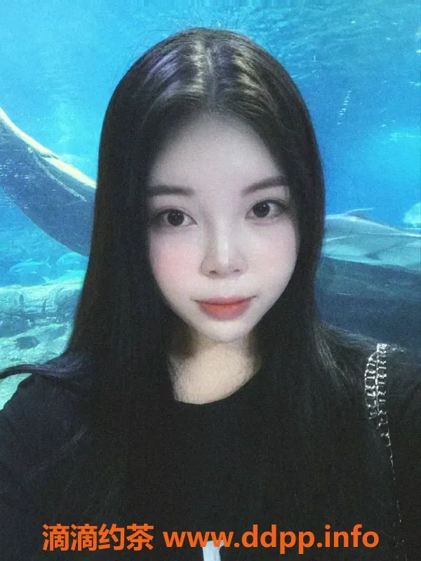 广州楼凤-天河依依，700元私密服务，舌吻69p等你来体验！