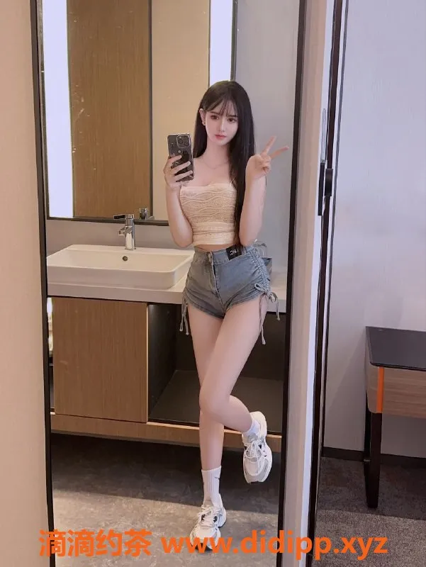 上海楼凤-上海徐汇甜甜喵，21岁高挑美女，1000元60分钟服务