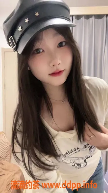 杭州楼凤-萱萱19岁165cm温柔女孩，800元一节课