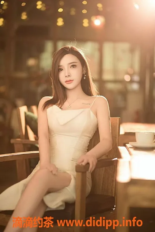 武汉spa会所-27岁超火辣 美女 168cm 51kg 价格实惠