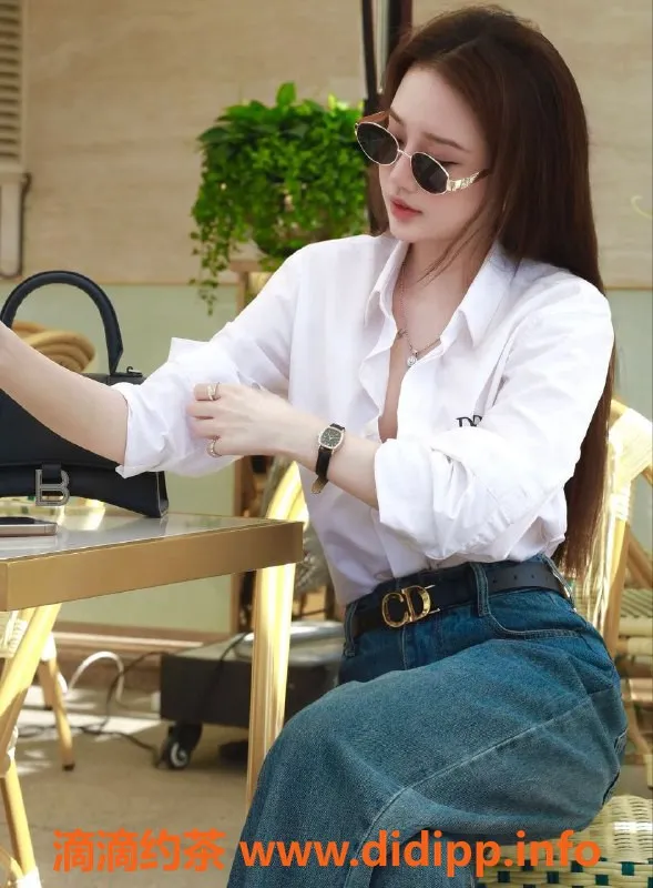 杭州上门服务-爱沙尼亚D杯，23岁魅力尤物，滨江滨汇之都