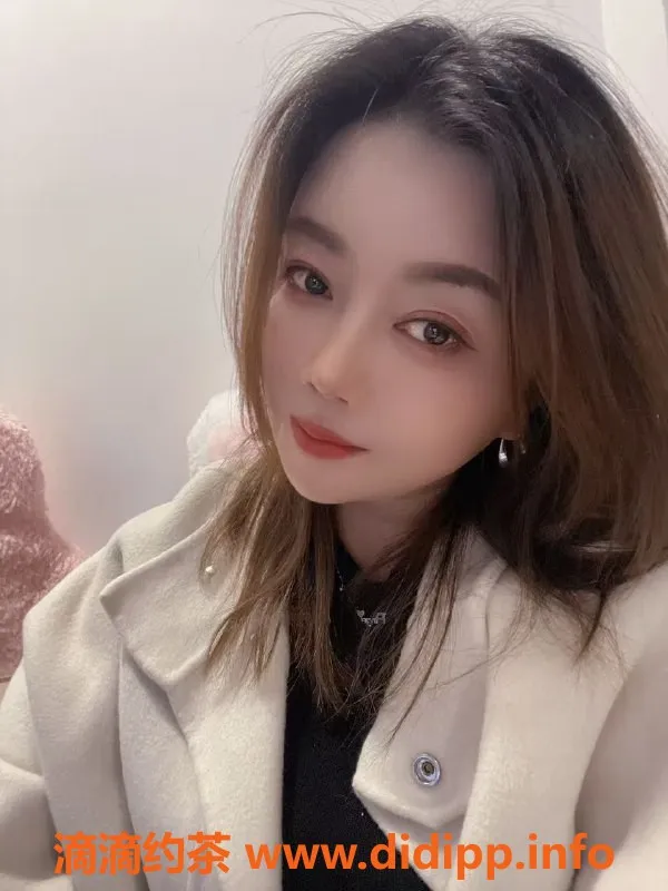 广州楼凤-南沙可乐，500元私密服务，性价比超高！