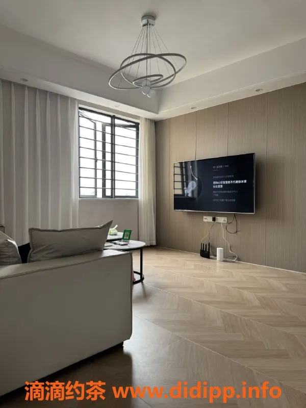 厦门楼凤-乌石浦花园晨曦微甜，688元/60分钟亲密陪伴