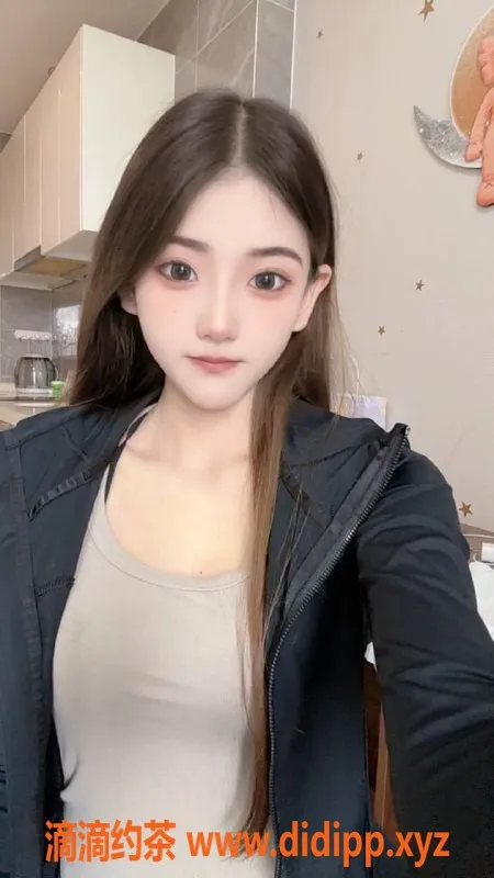 厦门楼凤-思明嫩妹小洛伊，19岁清纯大胸诱惑