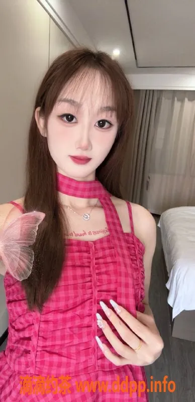 广州楼凤-天河嫩妹初夏，价格600元，视频验证！