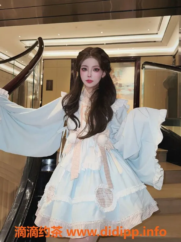 长沙楼凤-雨花区嫩妹甜思琳，163cm C杯，7p起步！