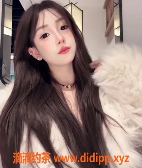 上海楼凤-徐汇嫩妹困困熊，160身高，1400元超值服务