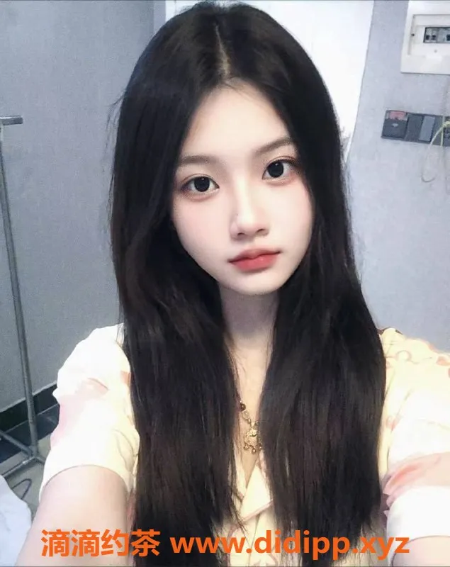 广州楼凤-上门嫩妹悦悦，17PP体验鸳鸯浴