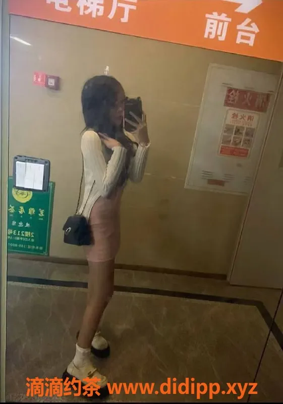 成都楼凤-成都西西，16岁160cm，优质服务只需600元