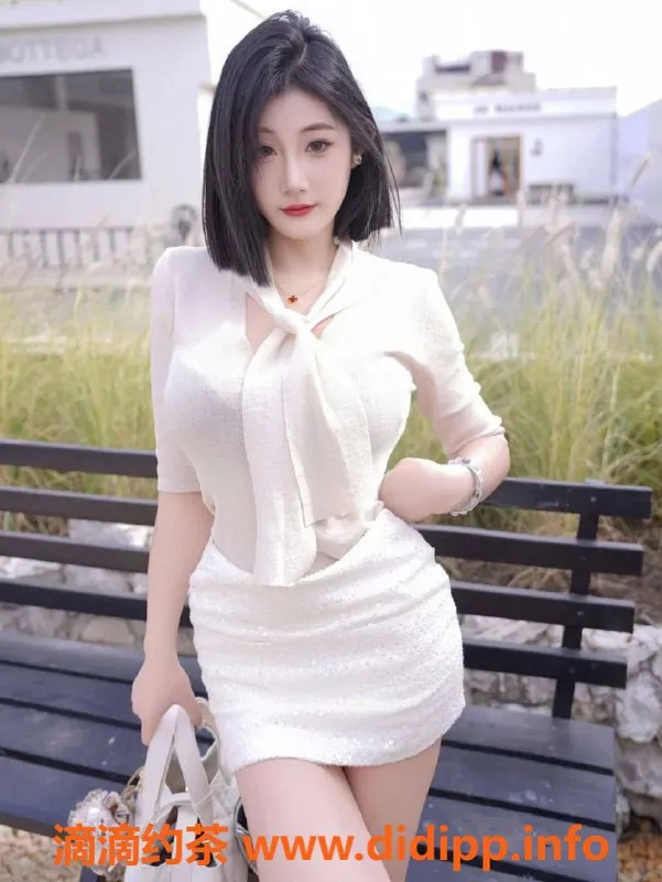 上海楼凤-普陀小竹，167cm C罩杯，优质服务800P起