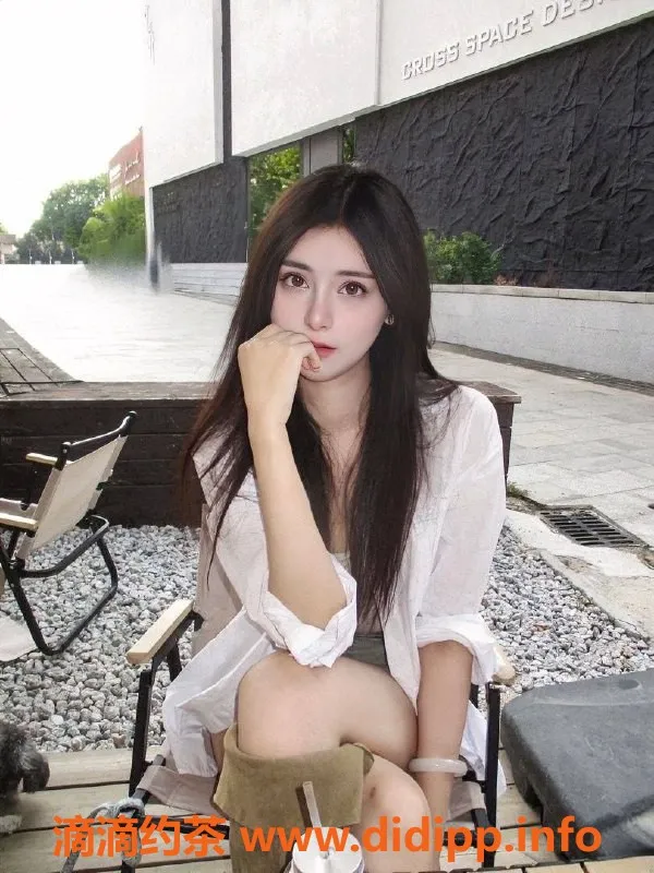 上海楼凤-普陀艺名婕茹，21岁身高162，享受多种服务！