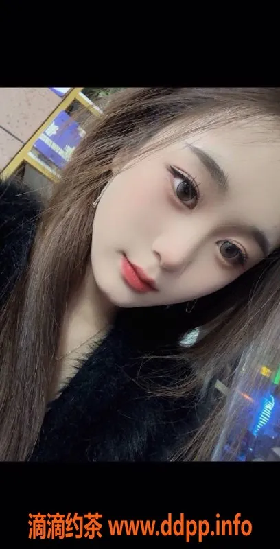 上海楼凤-闵行小曲奇 18岁 166cm B罩杯 超值体验