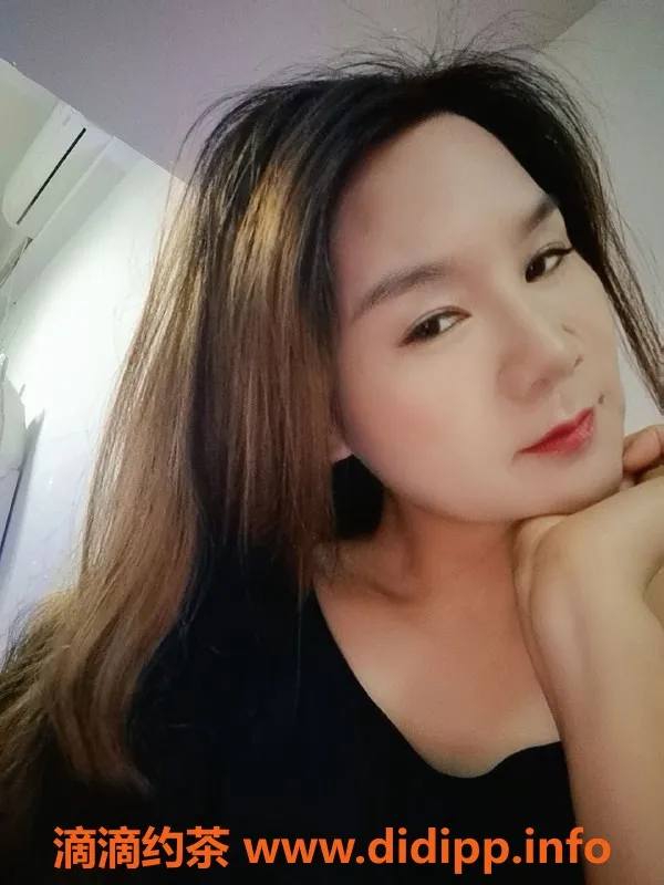 广州楼凤-白云静静，400元私密服务，热辣舌吻等你来体验