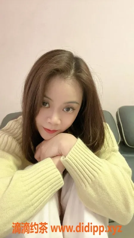 重庆楼凤-大渡口新人珊珊 27岁 C+罩杯 身高160cm