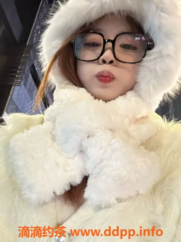 重庆楼凤-江北大石坝18岁个体露露，专业服务等你来体验