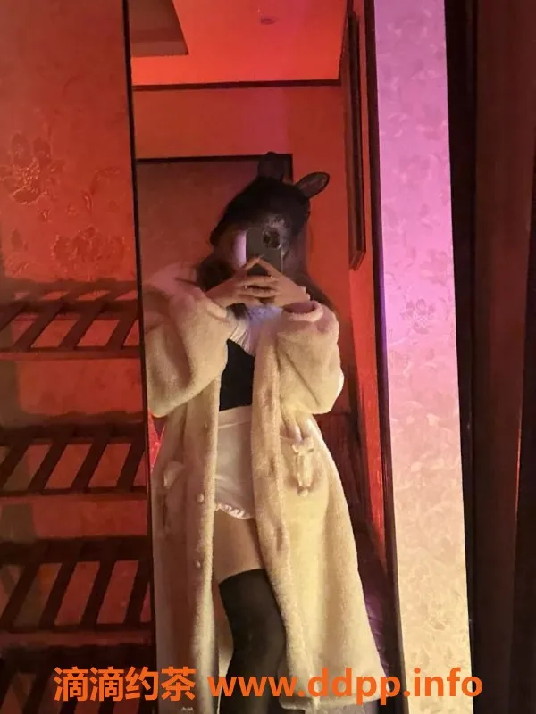 重庆楼凤-江北大石坝18岁个体露露，专业服务等你来体验