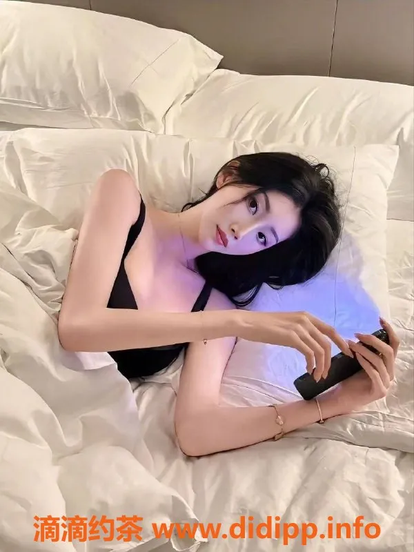 广州楼凤-天河童瑶，视频验证，1000元约会体验