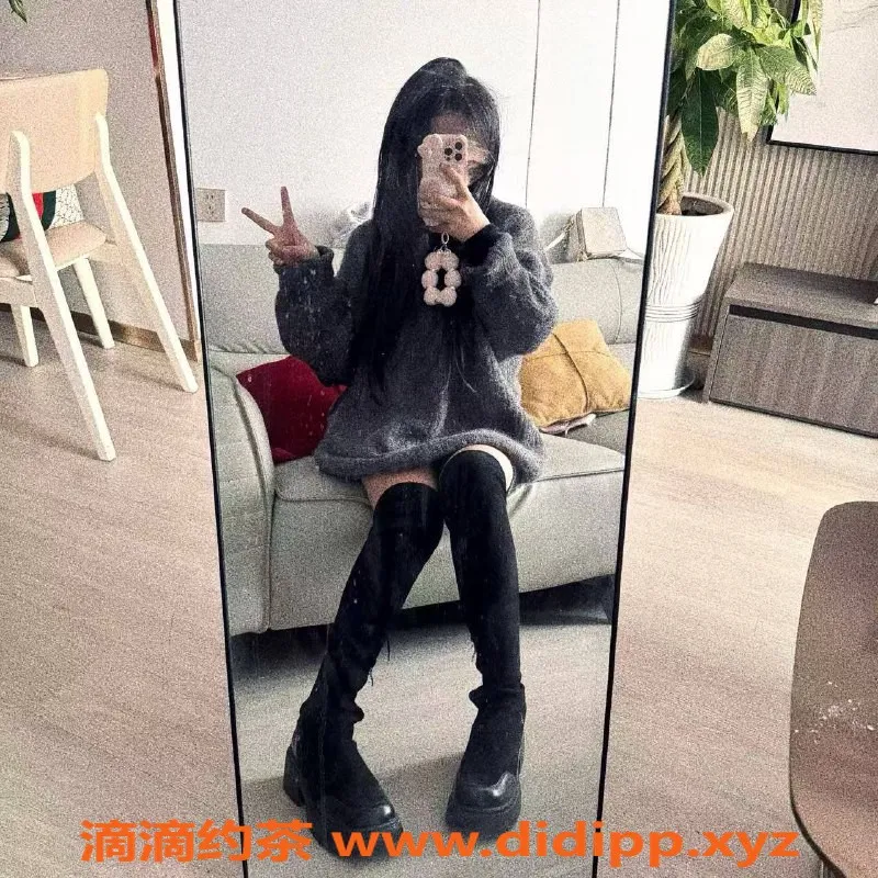 成都楼凤-成都五筒，160身高D罩杯，600元体验服务