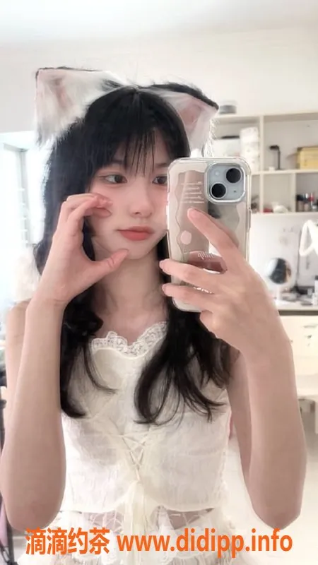 重庆楼凤资源信息,眠眠，甜美少女，88斤，提供专业服务