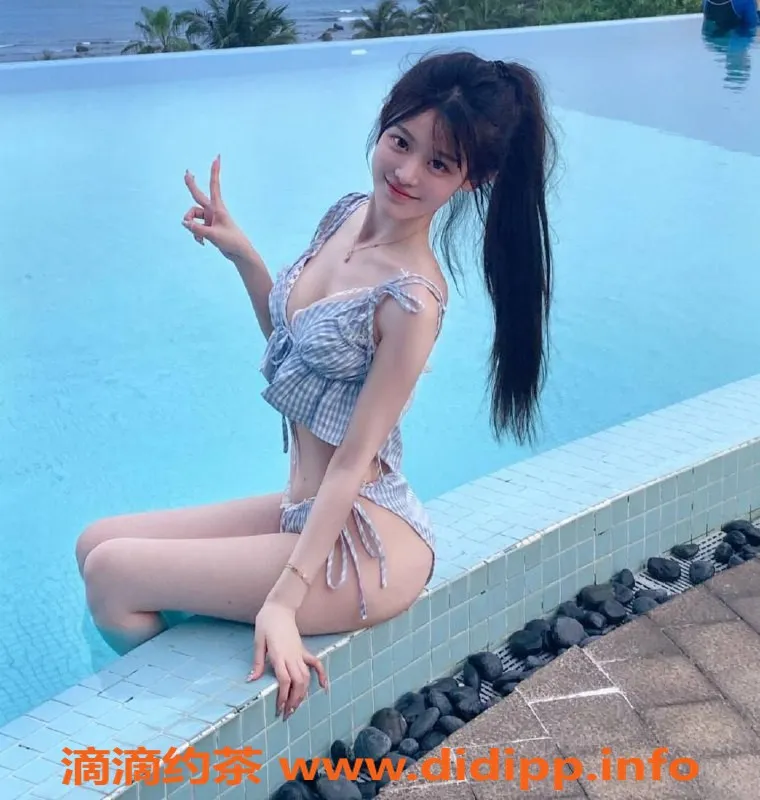 杭州楼凤-邓晓琳，19岁165cm，情趣服务1500元起