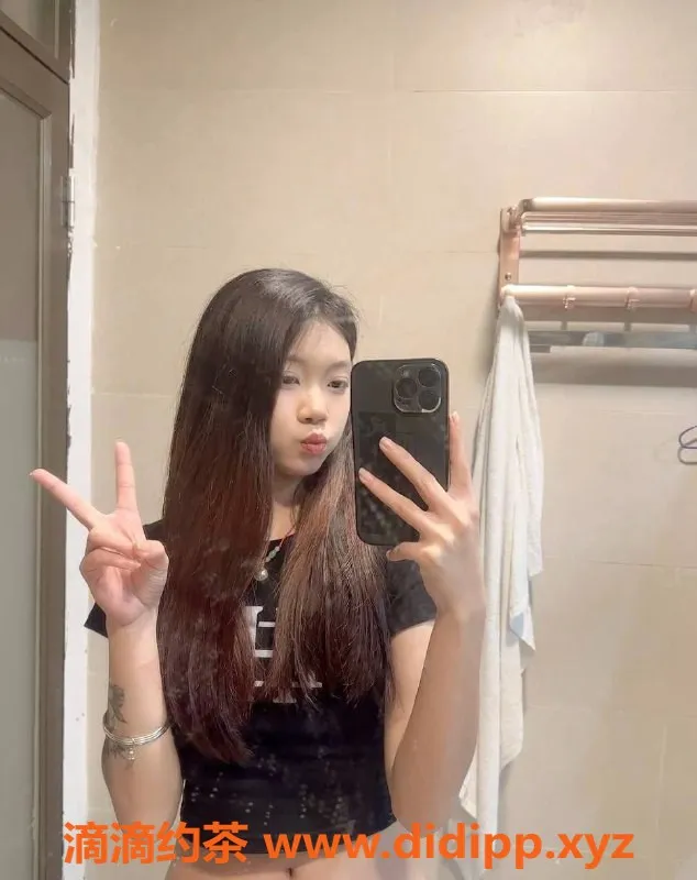 广州楼凤-天河嫩妹闪闪，700元视频验证服务