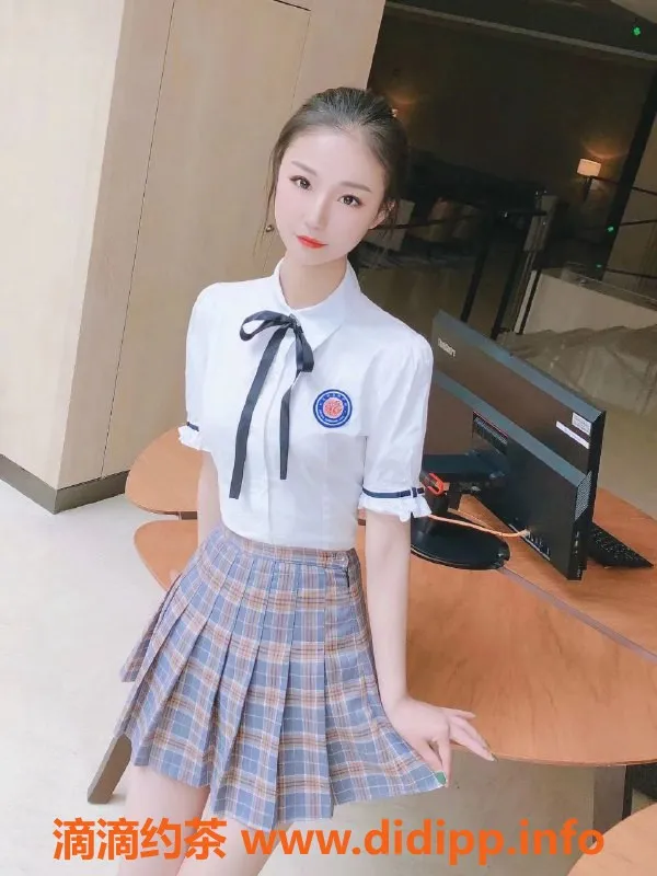 上海楼凤-上海闵行奶冻挽挽双飞姐妹花，热情服务